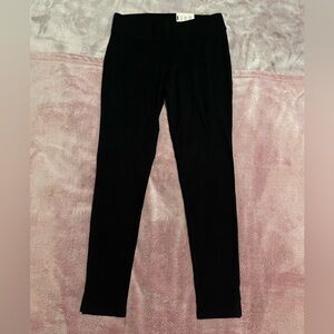 NWT Utopia by Hue Black Leggings